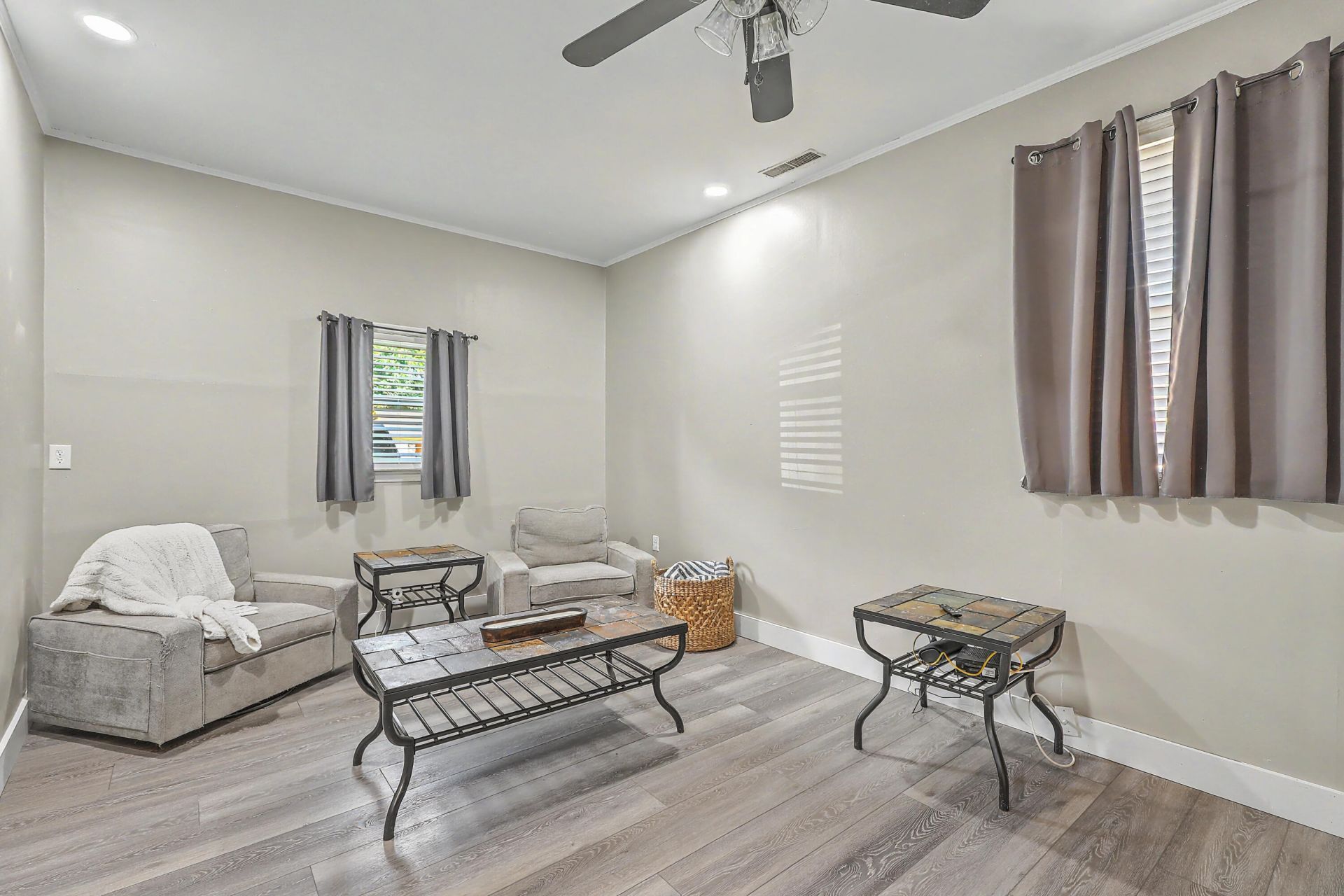 221 Judith Drive Photo 14