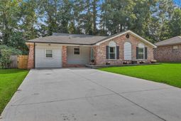 221 Judith Drive photo 4