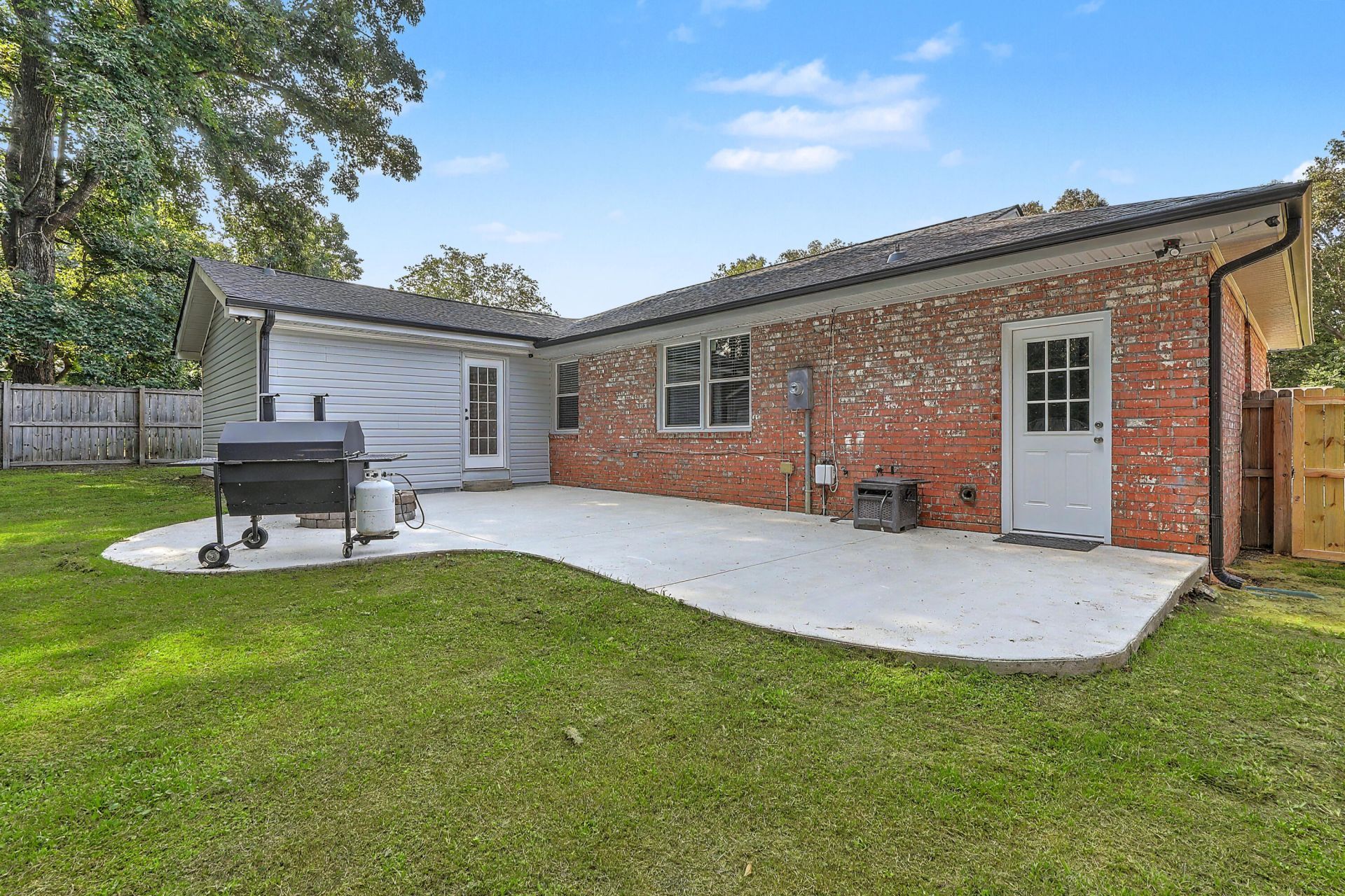 221 Judith Drive Photo 30