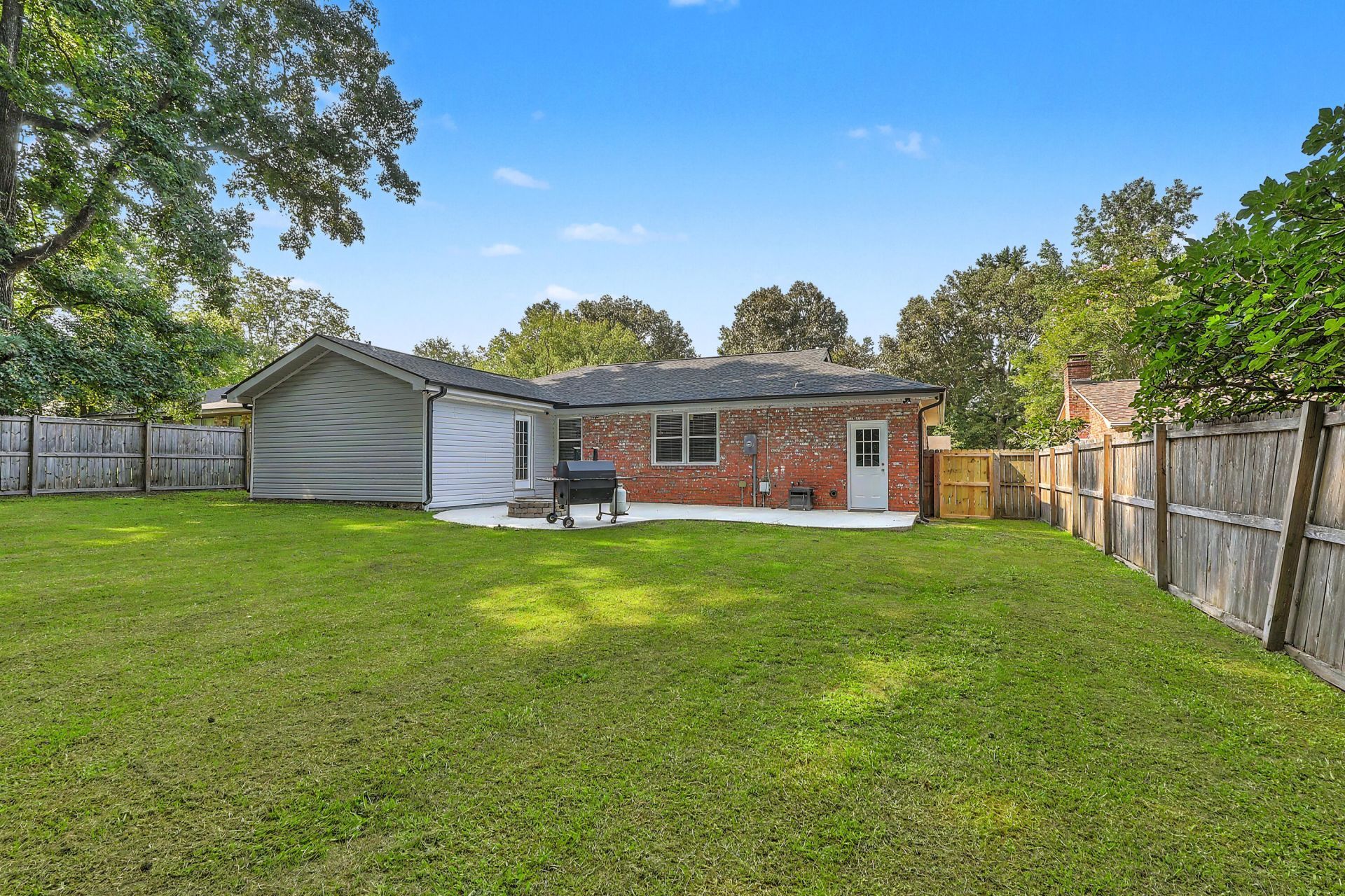 221 Judith Drive Photo 31