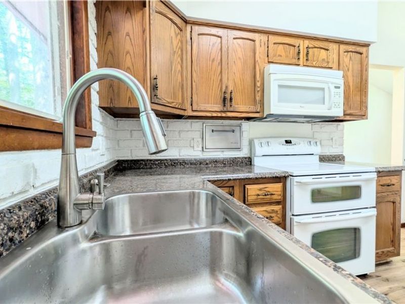 1305 Garrison Road , Ashtabula, OH 44004 Photo 7