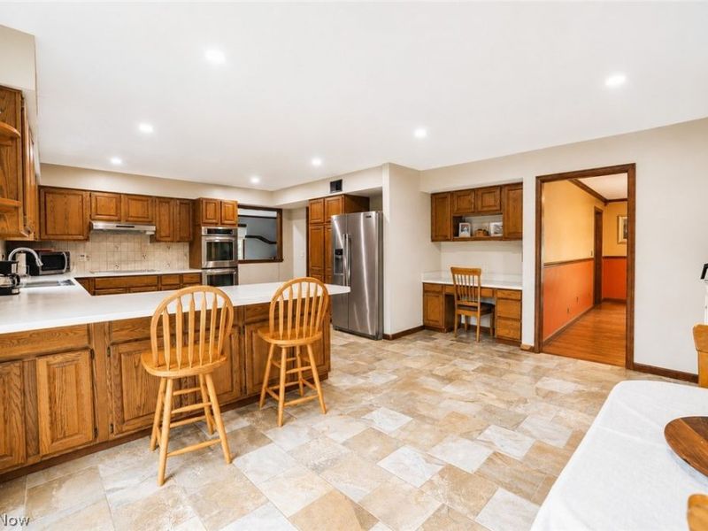 2458 Cedarwood Road, Pepper Pike, OH 44124 Photo 11
