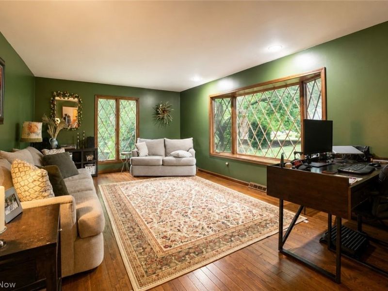 2458 Cedarwood Road, Pepper Pike, OH 44124 Photo 7