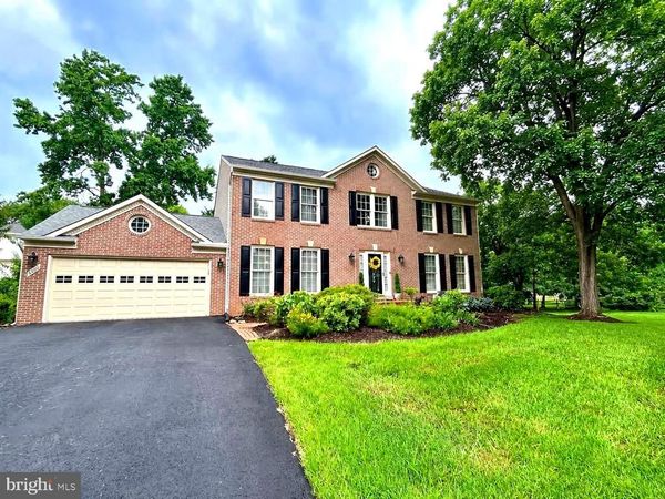 6300 LEE FOREST PATH, CENTREVILLE, VA 20120