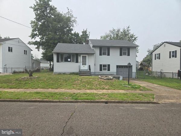 625 ANDREA ROAD, RUNNEMEDE, NJ 08078