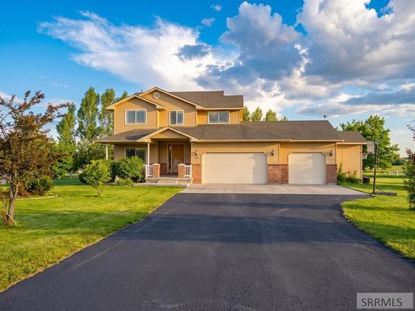 561 N 3950 E, RIGBY, ID 83442