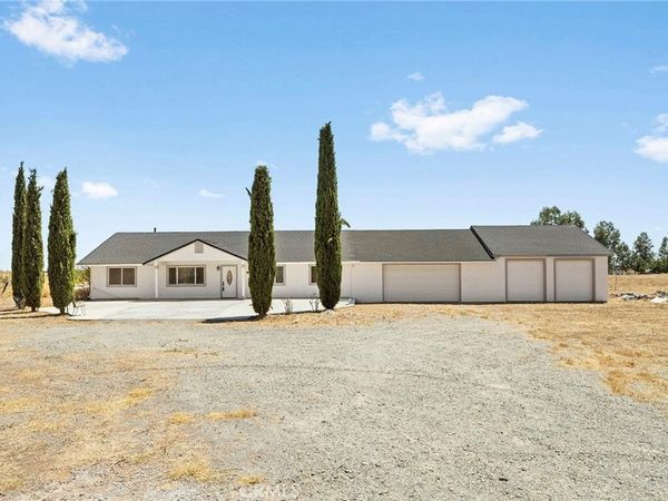24661 Rowland Ln, Corning, CA 96021