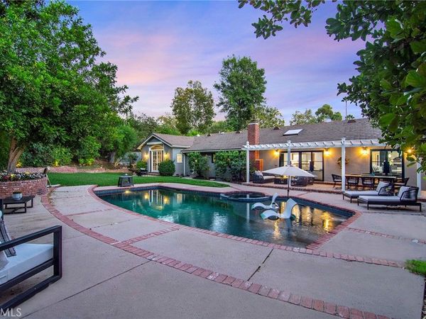 20367 Lander Drive, Woodland Hills, CA 91364