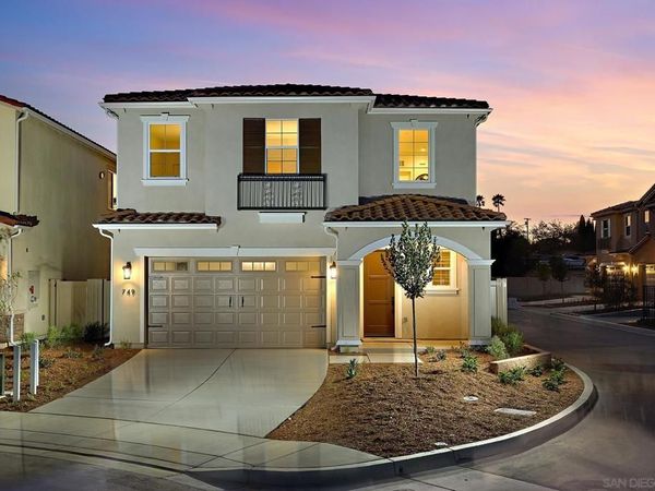 749 Michael Ct, Vista, CA 92081