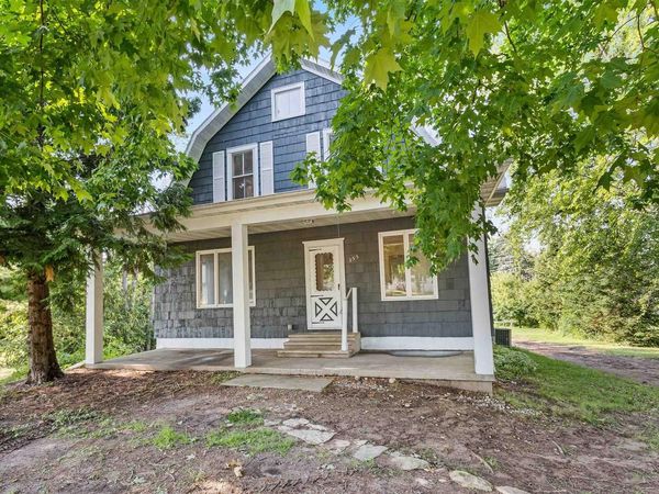 355 NYE STREET, Hortonville, WI 54944