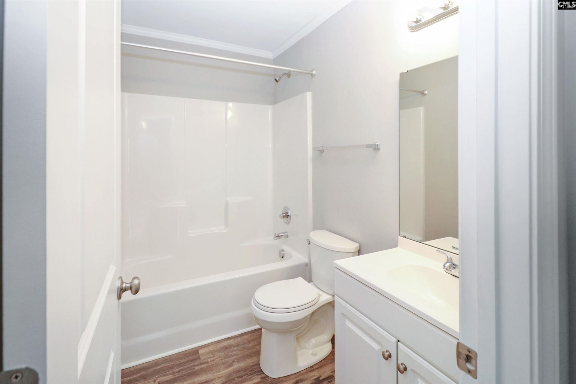 212 Adkins Circle  Photo 13