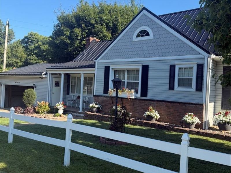 128 Victory Place, Marietta, OH 45750 Photo 2