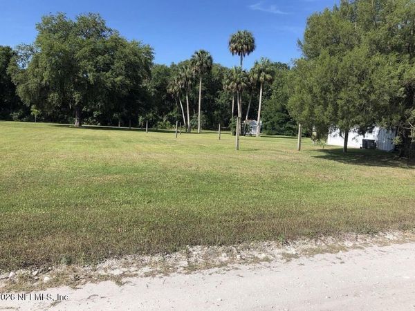 248 N LAKE, Crescent City, FL 32112