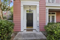 202 Pimpernel Street photo 4