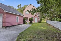 202 Pimpernel Street photo 4