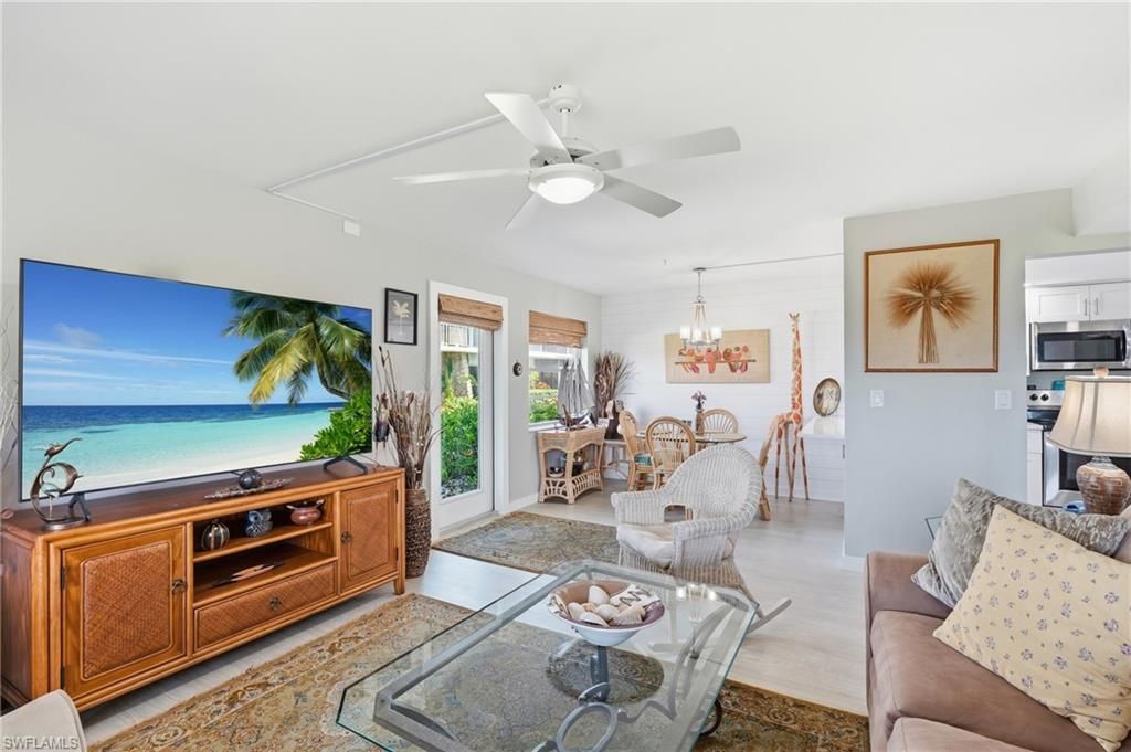 330 Kon Tiki Dr, Unit B1, Naples, FL 34113 Photo
