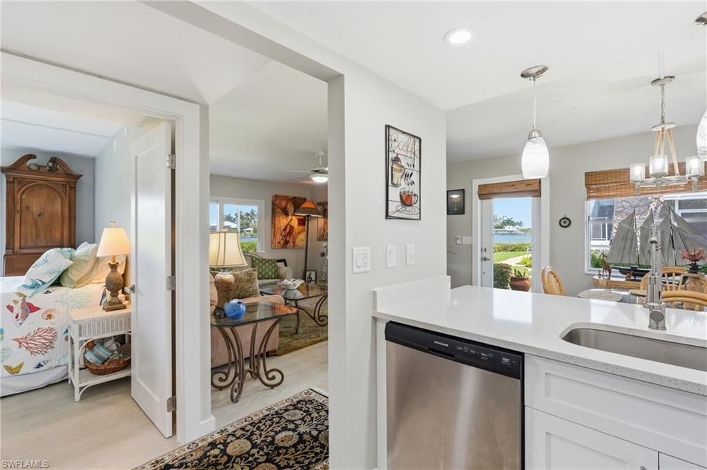 330 Kon Tiki Dr, Unit B1, Naples, FL 34113 Photo