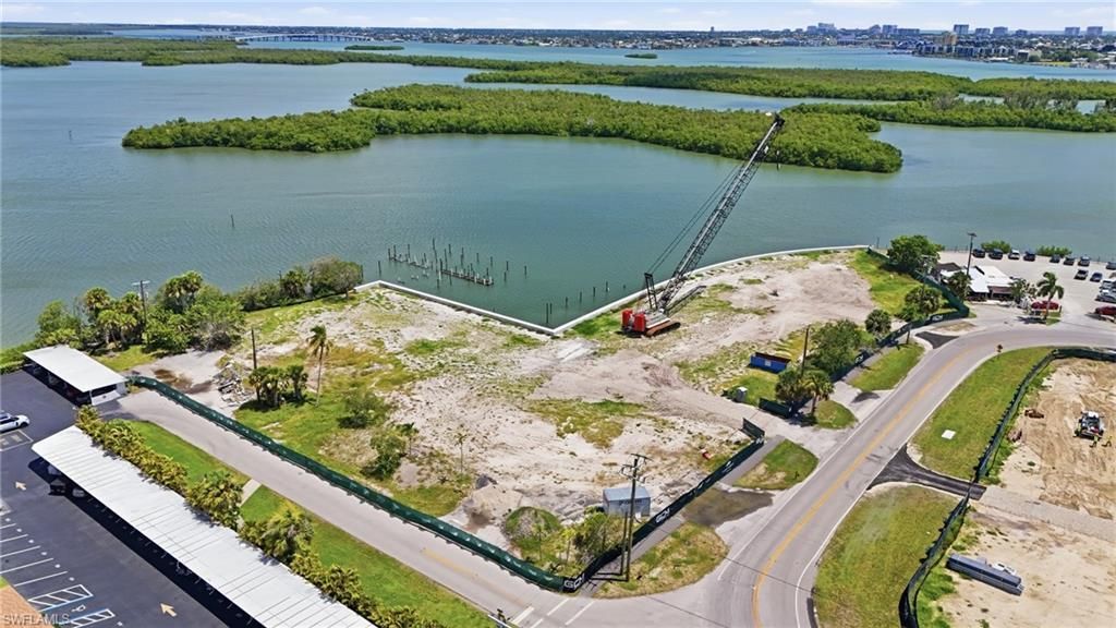 330 Kon Tiki Dr, Unit B1, Naples, FL 34113 Photo