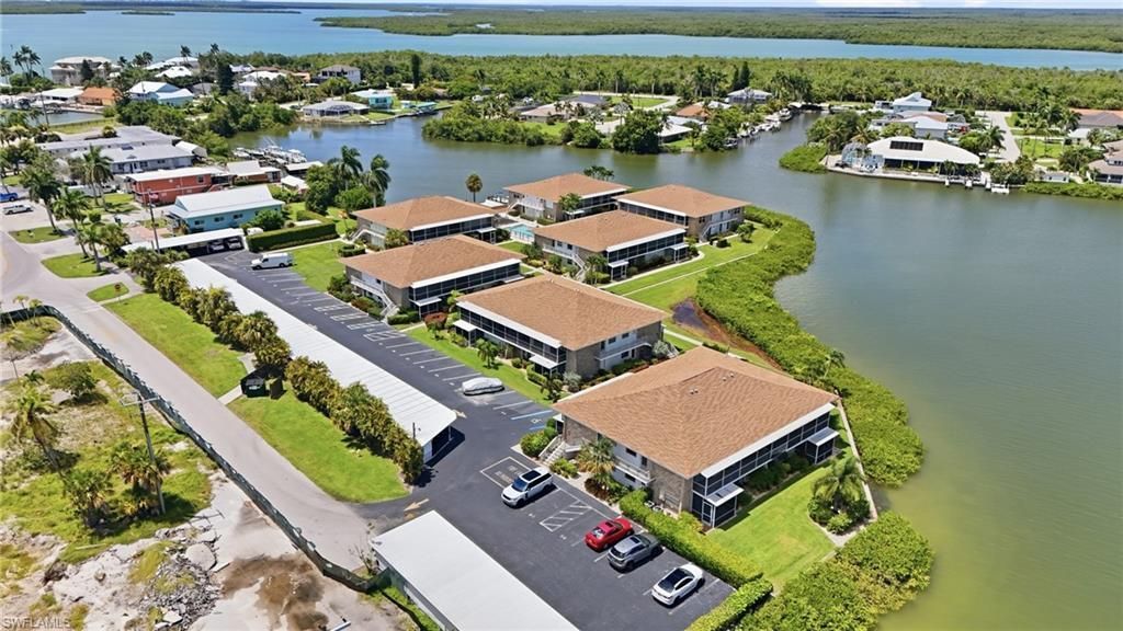 330 Kon Tiki Dr, Unit B1, Naples, FL 34113 Photo