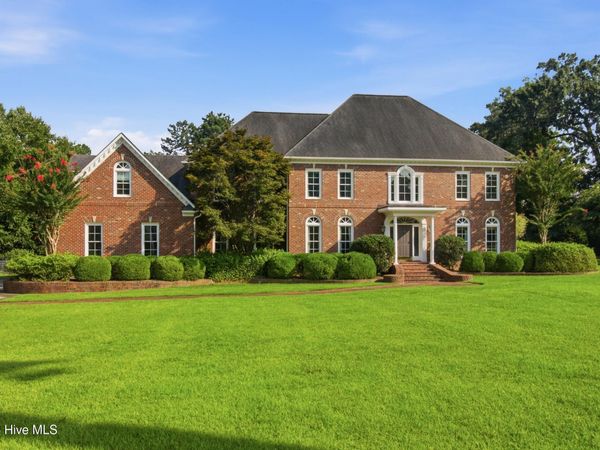 1107 Country Club Drive, Trent Woods, NC 28562