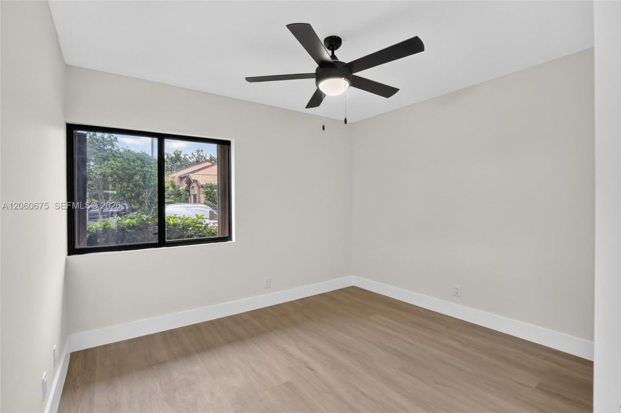 9575 NW 38th Pl , Sunrise, FL 33351 Photo