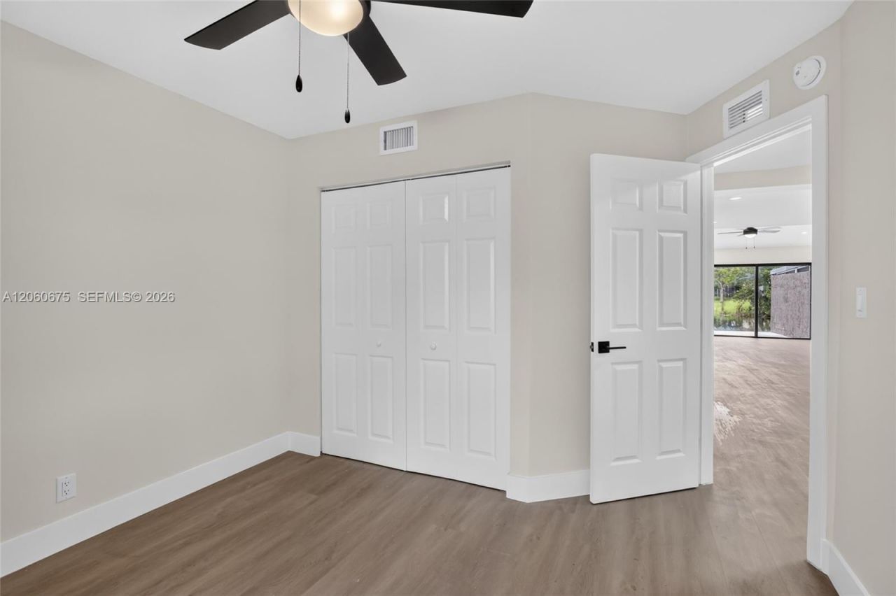 9575 NW 38th Pl , Sunrise, FL 33351 Photo