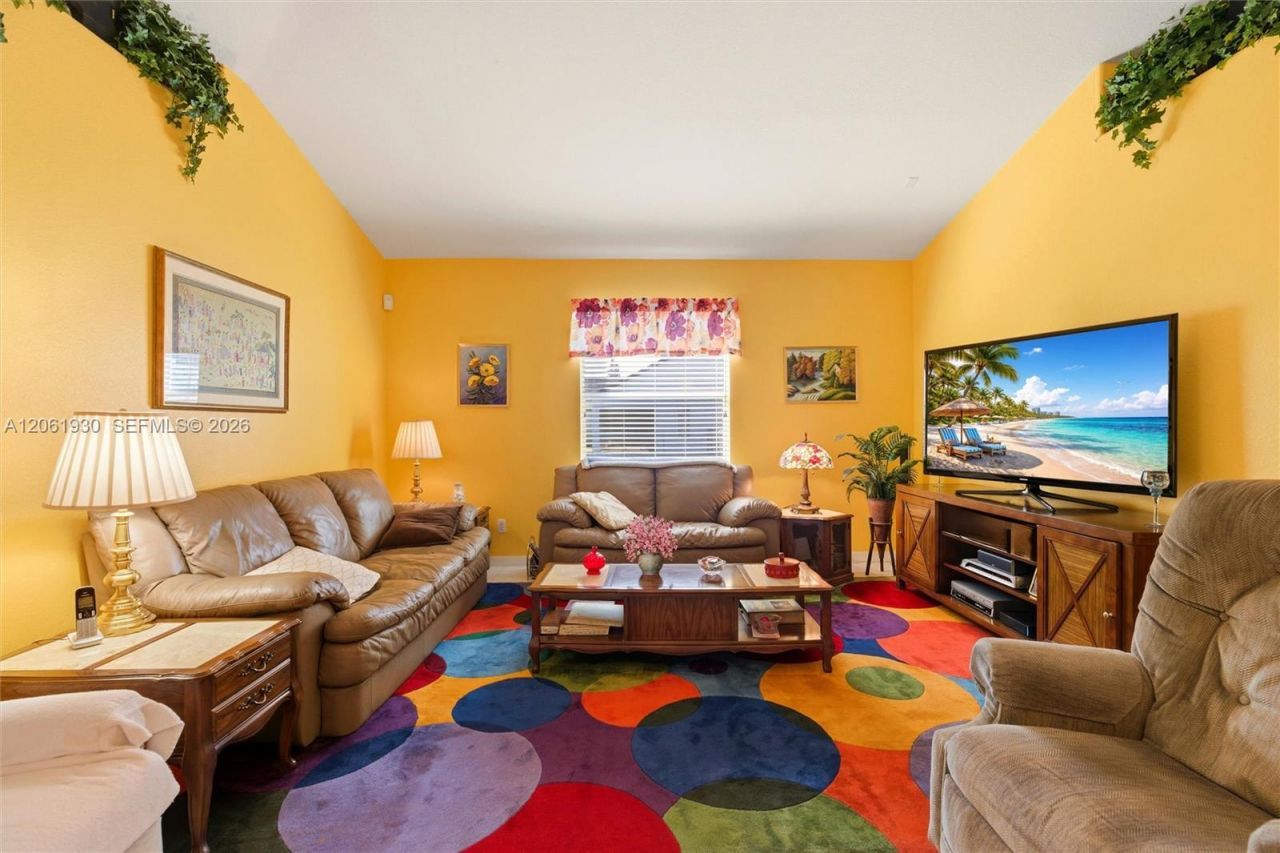 126 Nicholas Pkwy W, Cape Coral, FL 33991 Photo