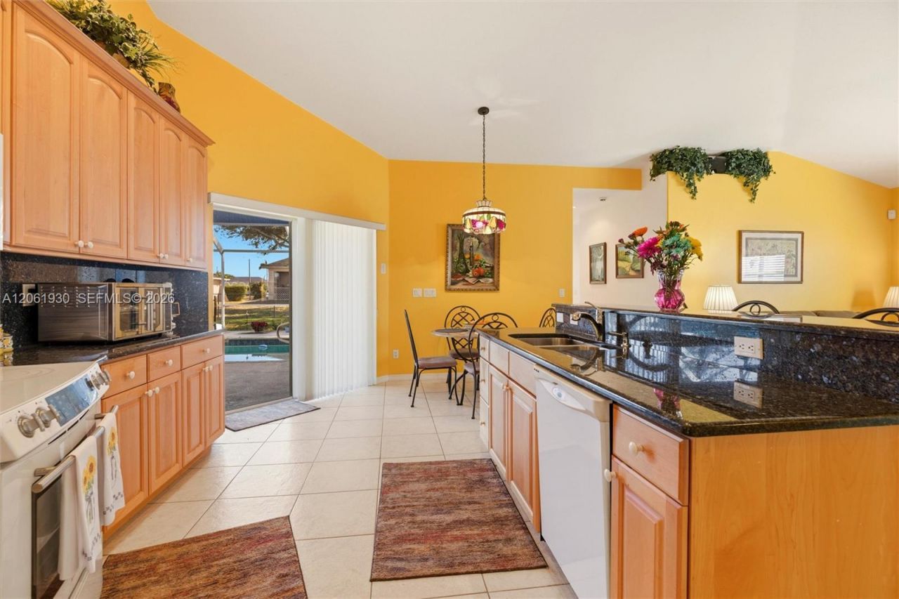 126 Nicholas Pkwy W, Cape Coral, FL 33991 Photo