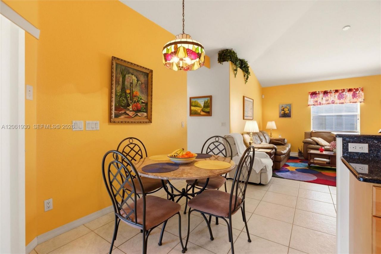126 Nicholas Pkwy W, Cape Coral, FL 33991 Photo