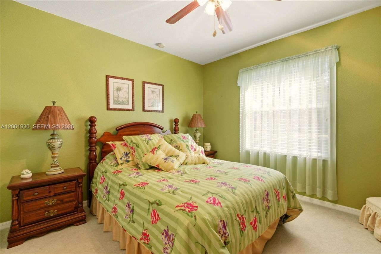 126 Nicholas Pkwy W, Cape Coral, FL 33991 Photo
