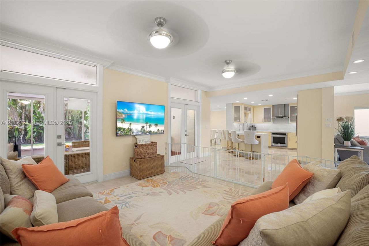 426 SE 5th St, Dania Beach, FL 33004 Photo