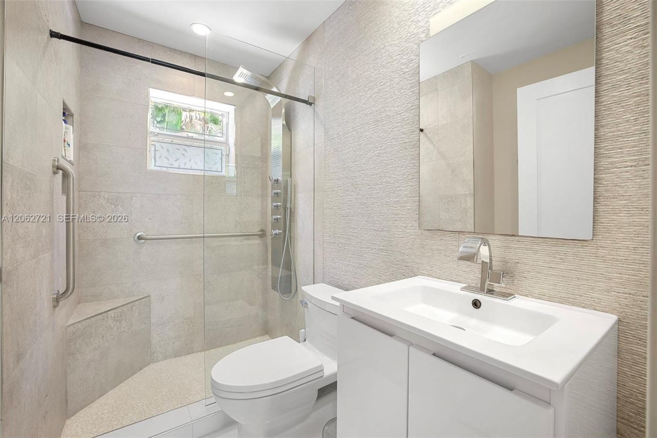 426 SE 5th St, Dania Beach, FL 33004 Photo