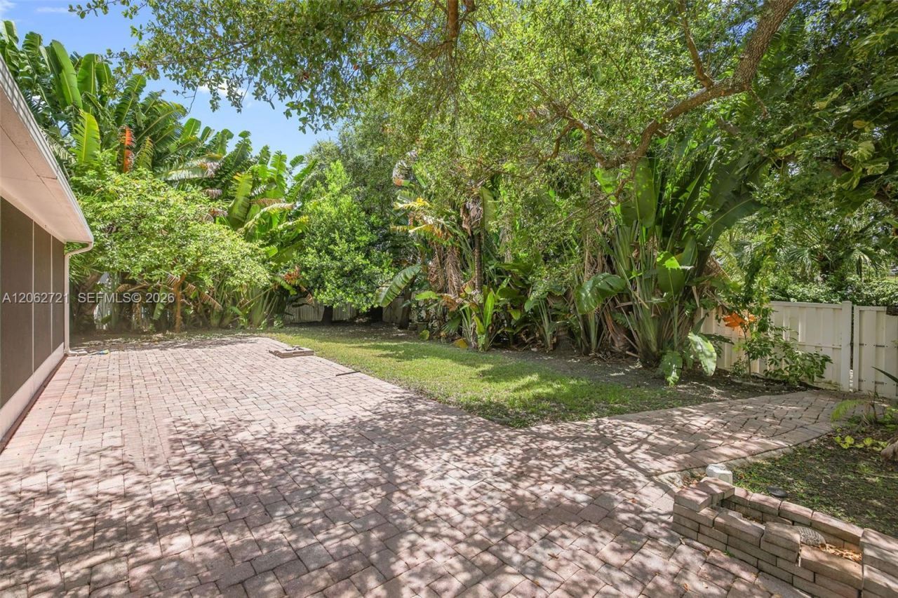 426 SE 5th St, Dania Beach, FL 33004 Photo