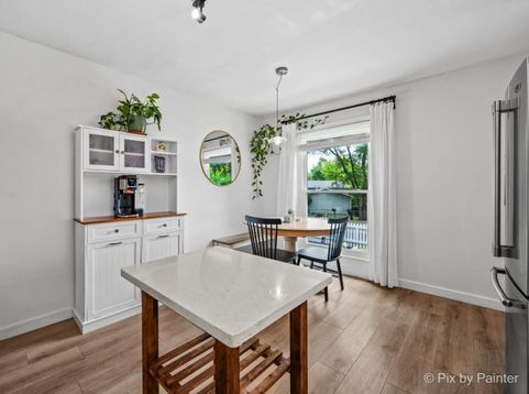 Main Photo