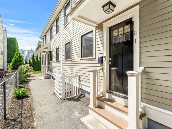 11 8th Street, Cambridge, MA 02141