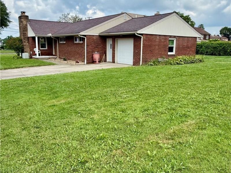 701 Coitsville Road, Campbell, OH 44405 Photo 5