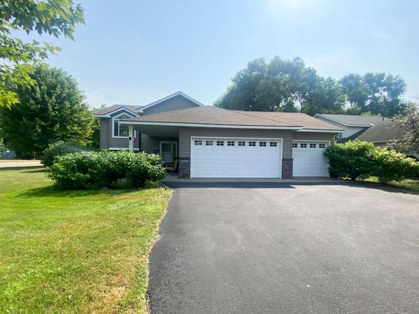 424 13th Avenue N, Sartell, MN 56377