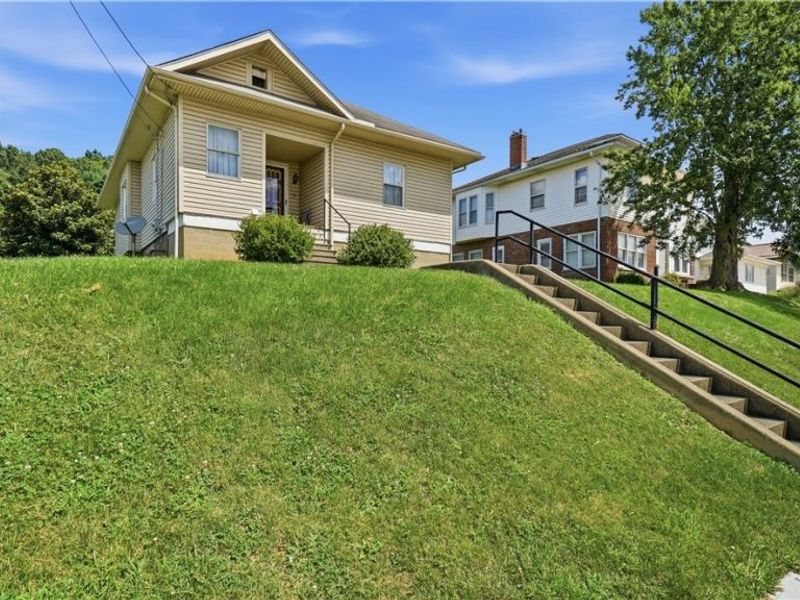 2005 E Wheeling Avenue, Cambridge, OH 43725 Photo 13