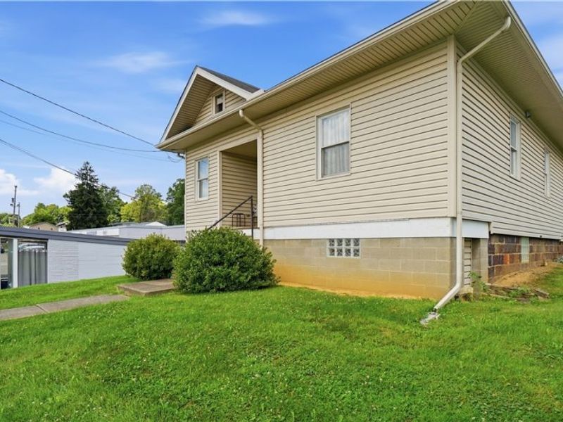 2005 E Wheeling Avenue, Cambridge, OH 43725 Photo 15