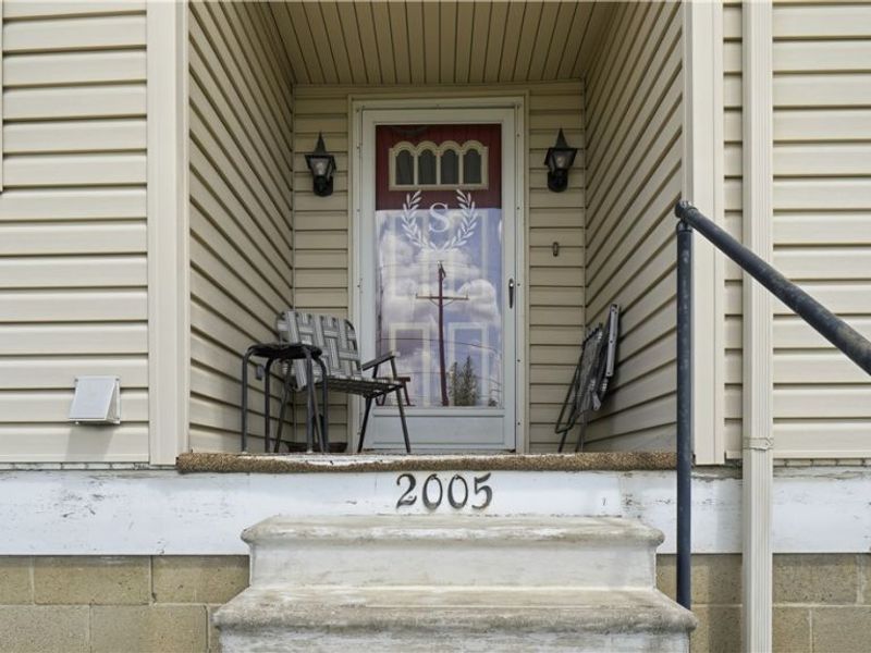 2005 E Wheeling Avenue, Cambridge, OH 43725 Photo 18