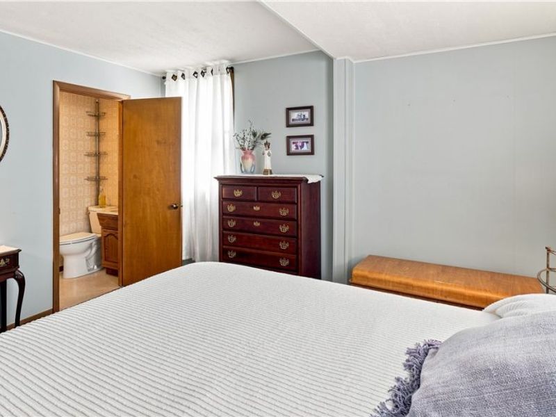 2005 E Wheeling Avenue, Cambridge, OH 43725 Photo 41
