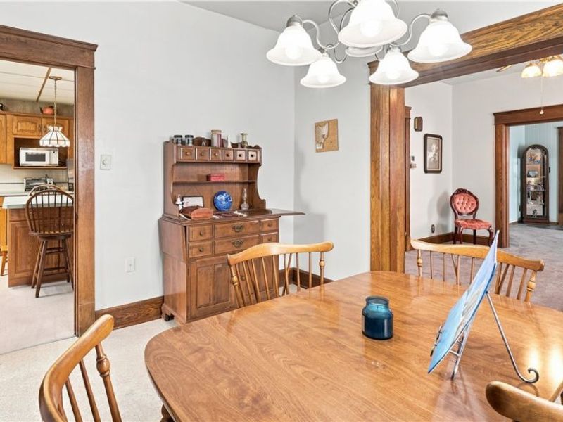 2005 E Wheeling Avenue, Cambridge, OH 43725 Photo 6