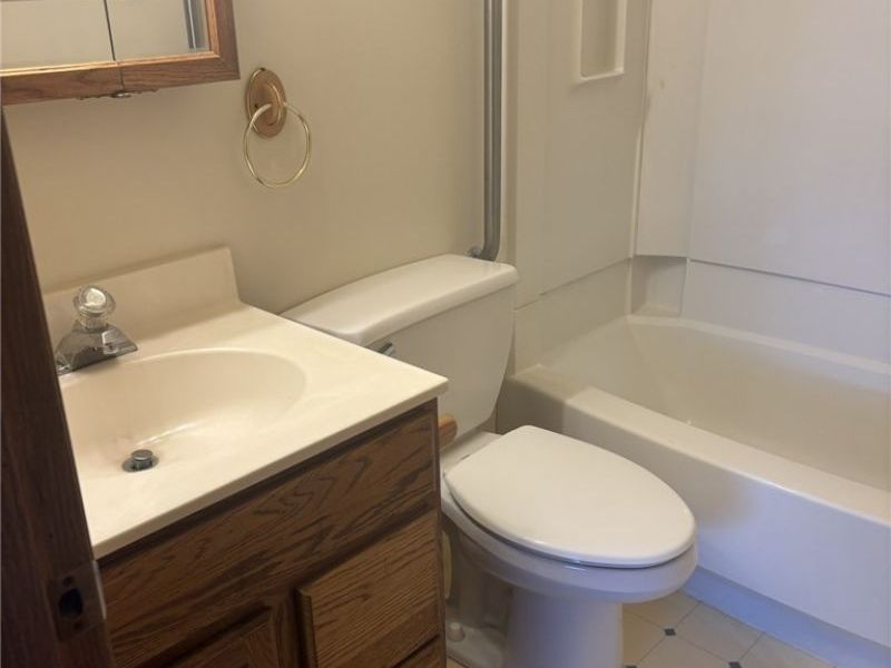 25735 Lorain Road , Unit 524, North Olmsted, OH 44070 Photo 10