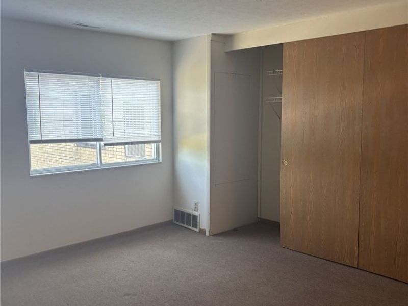 25735 Lorain Road , Unit 524, North Olmsted, OH 44070 Photo 8