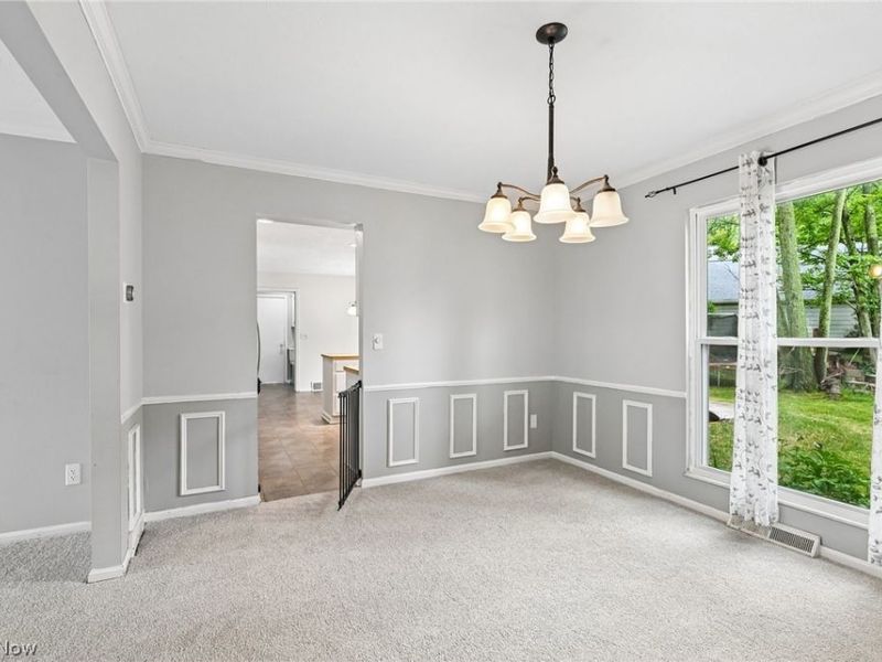16980 S Meadows Circle , Strongsville, OH 44136 Photo 13