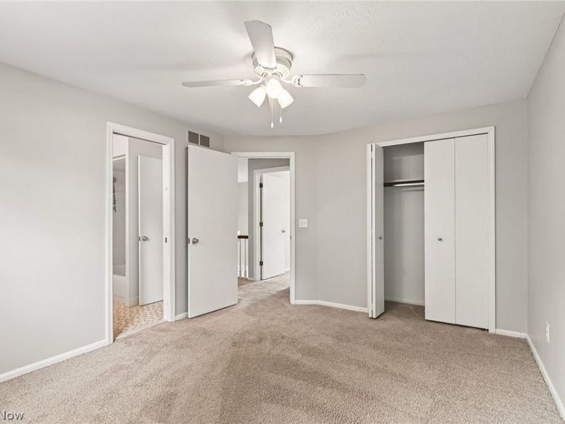 16980 S Meadows Circle , Strongsville, OH 44136 Photo 20