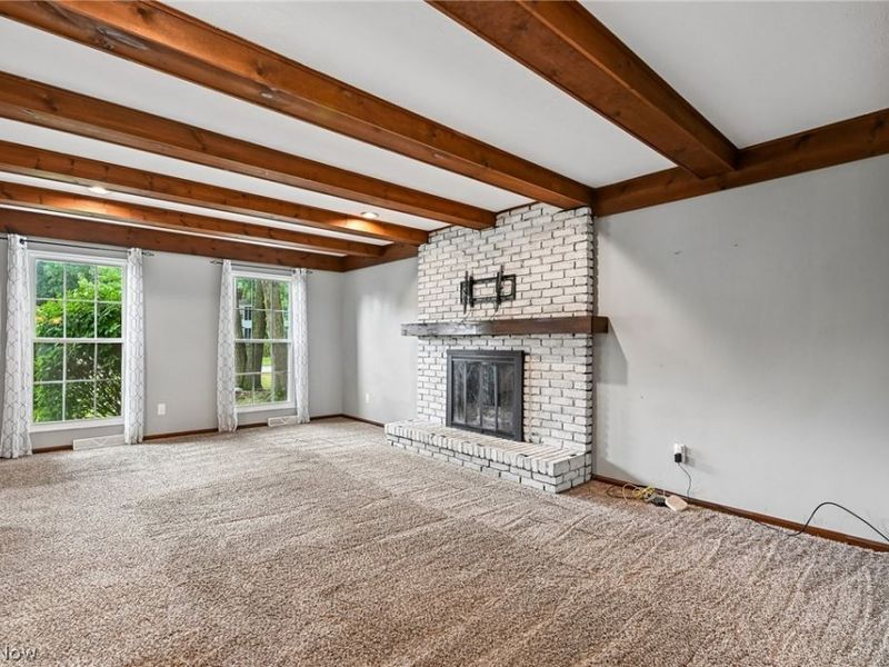 16980 S Meadows Circle , Strongsville, OH 44136 Photo 5
