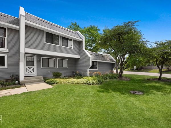 1236 Willow Lane , Gurnee, IL 60031