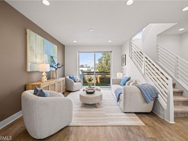 645 W 17th, Costa Mesa, CA 92627