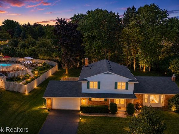 4463 Westover Drive, West Bloomfield Township, Mi 48323